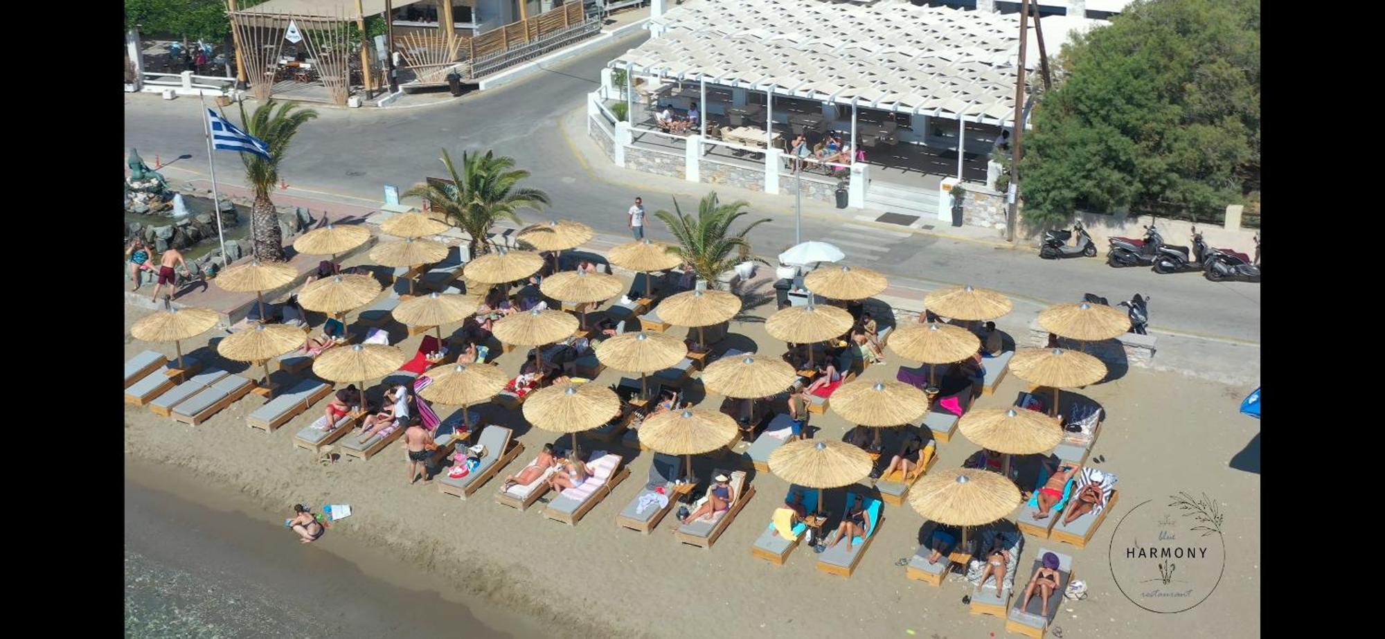 Blue Harmony Hotel Kini Eksteriør bilde