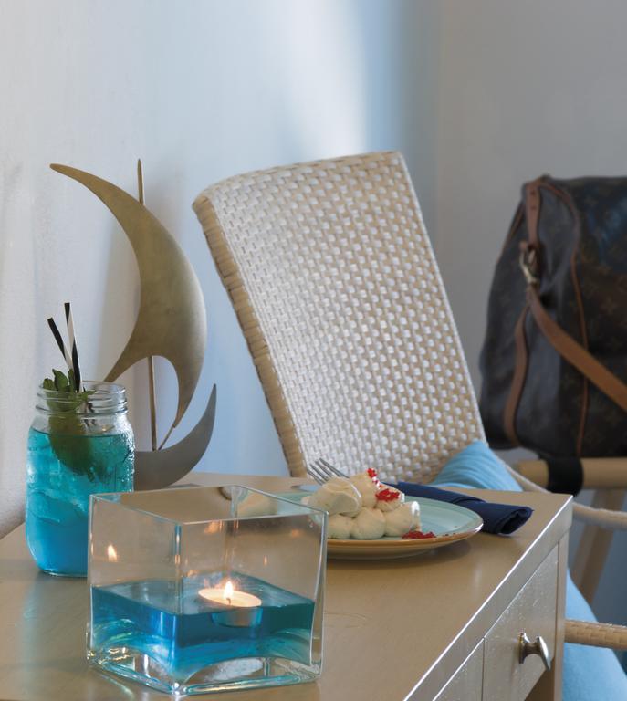 Blue Harmony Hotel Kini Eksteriør bilde