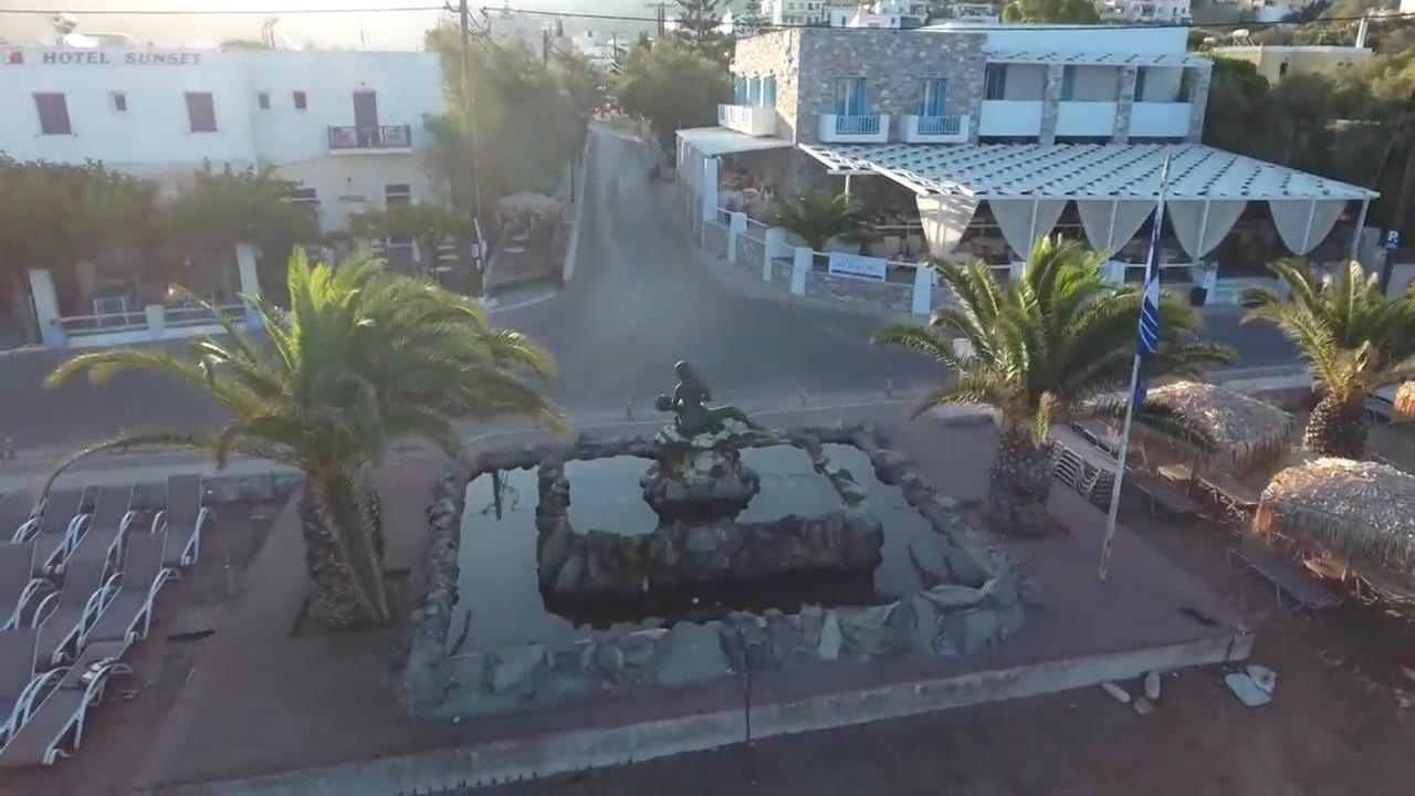 Blue Harmony Hotel Kini Eksteriør bilde